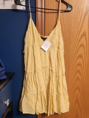 Blue Blush Yellow Tiered Spaghetti Strap Dress
